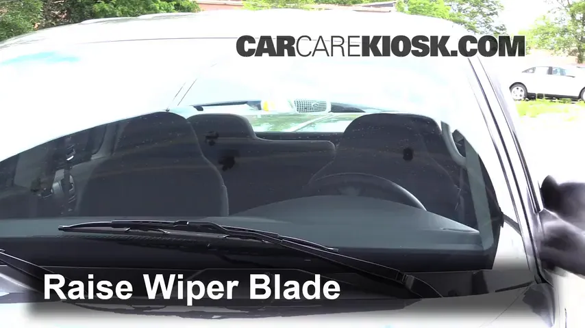 2004 Dodge Dakota Sport 3.7L V6 Crew Cab Pickup (4 Door) Windshield Wiper Blade (Front) Replace Wiper Blades